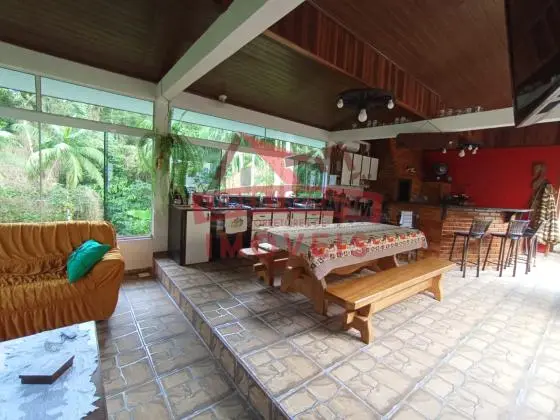 CHACARA BOM JARDIM - RIO SAGRADO