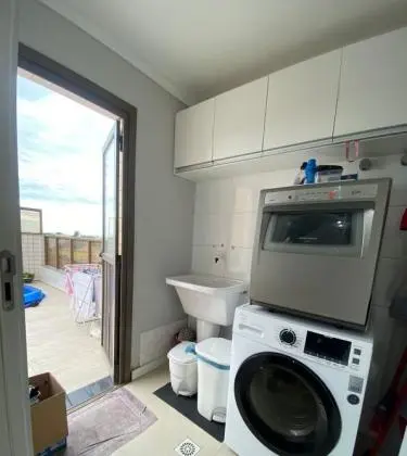 Lindo Apartamento em Tramandaí a venda Centro com 3 Dormitórios Ref. #090