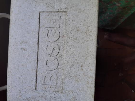 Vendo furadeira Bosch
