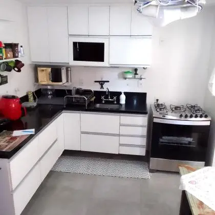 Cobertura linear gigante no Recreio dos Bandeirantes.