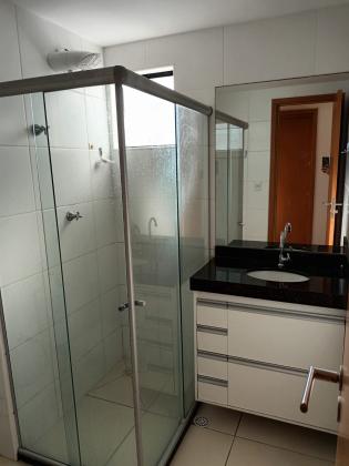 vendo apto amplo 3 qts suite 2 vgs em pajuçara