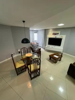 vendo apto mobiliado quarto e sala com vista para o mar