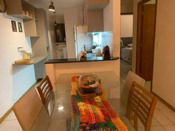 vendo apto pé na areia  andar alto mobiliado com  2 qtos suite 01 vg