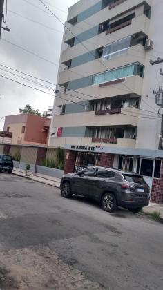 vendo otimo apto em Jatiuca 3 quartos suite 01 vg 2 quadras da praia