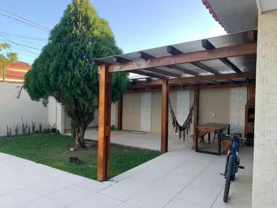 vendo ampla casa em condominio 5 quartos 2 suites lazer completo