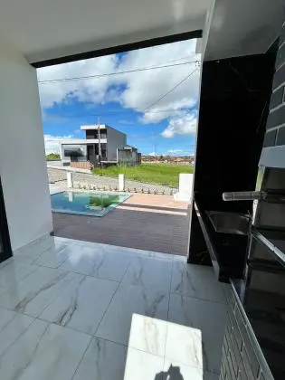 vendo casa nova 3 qts suite lazer completo em condominio em Marechal Deodoro