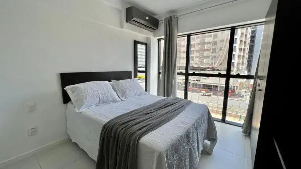 vendo studio em Ponta Verde mopbiliado a uma quadra da praia