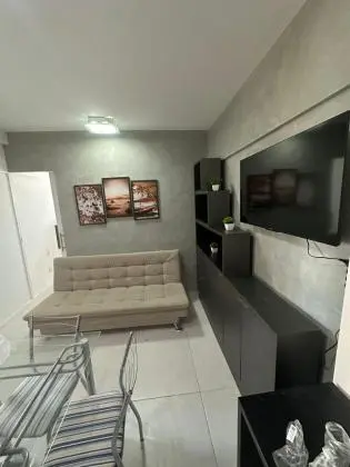 vendo studio em Ponta Verde mopbiliado a uma quadra da praia