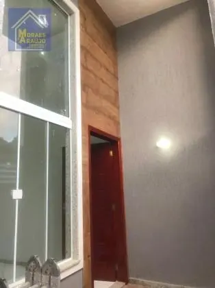 Casa Linear em Condominio