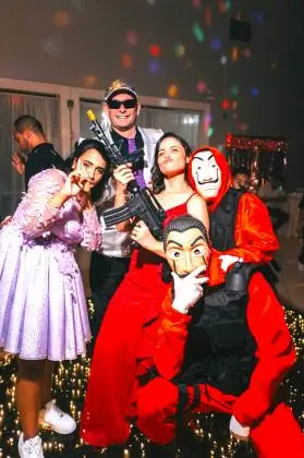 Lá Casa de Papel cover personagens vivos casamento evento festas SP
