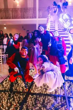 Lá Casa de Papel cover personagens vivos casamento evento festas SP