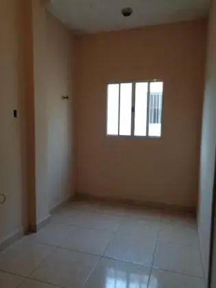 ALUGO SALA COMERCIAIS NO CENTRO DE SANTOS, ÓTIMO LOCAL, A PARTIR DE R$ 500, 00