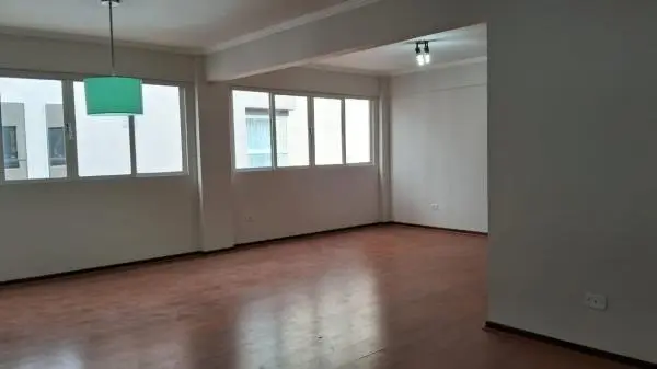 Apartamento à venda, Centro de Poços de Caldas - MG.
