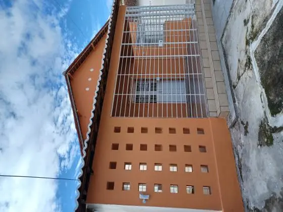 Bela Casa à Venda