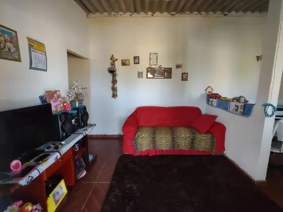 vendo casa com chacara rural