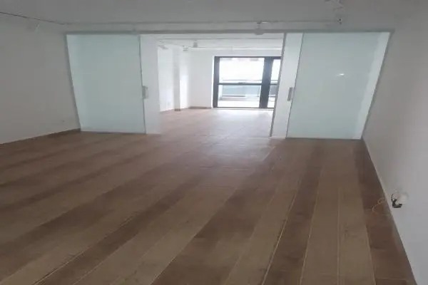 Ampla e bonita sala comercial