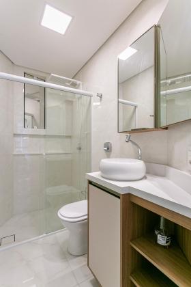 Apartamento à venda em Jurerê 1 dormitório à 200mts da praia!