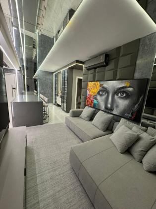 Apartamento novo à venda em Jurerê Internacional, alto padrão!