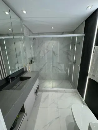 Apartamento novo à venda em Jurerê Internacional, alto padrão!