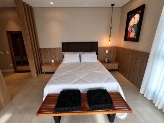 Apartamento novo em Jurerê Internacional, 4 suítes, 220m²!