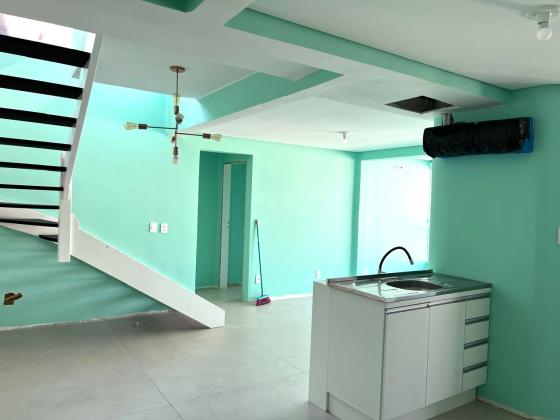 Cobertura à venda no Open Shopping em Jurerê Internacional, duplex, sol da manhã!