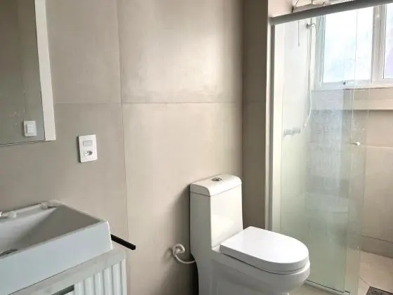 Cobertura à venda no Open Shopping em Jurerê Internacional, duplex, sol da manhã!