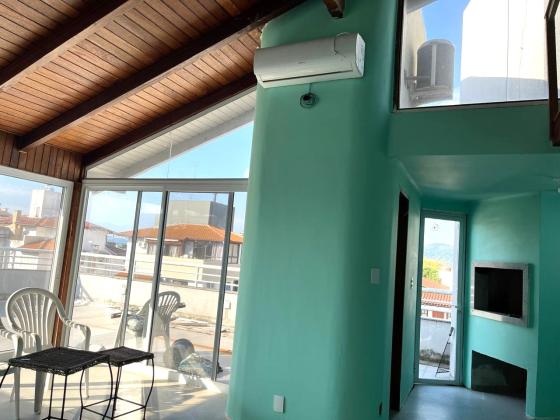 Cobertura à venda no Open Shopping em Jurerê Internacional, duplex, sol da manhã!
