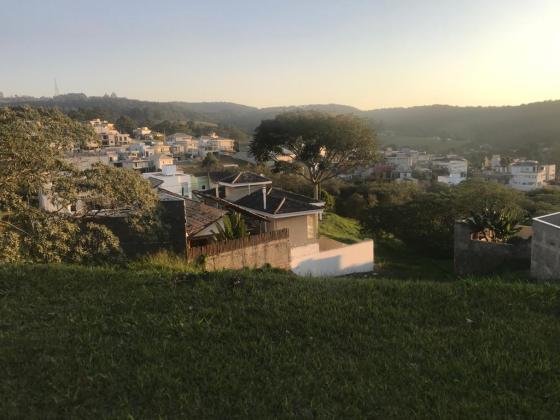 Terreno à venda, com vista espetacular para o final de tarde perfeito!
