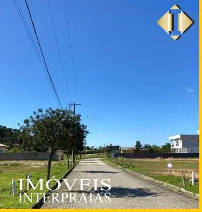 Terreno à venda em Condomínio Fechado na divisa de Jurerê!