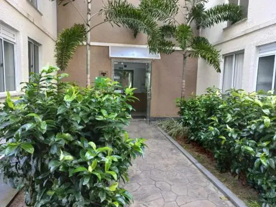 Apartamento com 2 dormitórios à venda, 48 m²