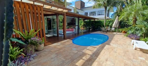 Casa à venda em Jurerê Internacional, ótima localização, oportunidade!