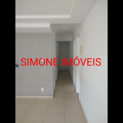 Casa com 03 pavimentos, em Volta Redonda, Bairro Jardim Tiradentes