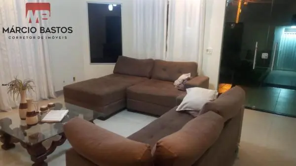 Linda casa disponível para venda - Bairro Parque Hotel - Araruama
