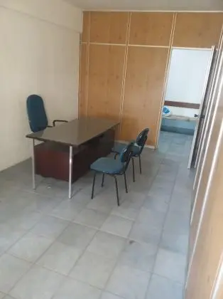 Sala Comercial Centro Empresarial Serravalle