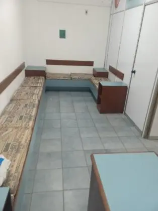 Sala Comercial Centro Empresarial Serravalle