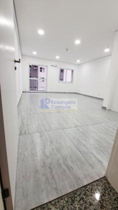 SALA COMERCIAL/ Locação de 42 m² em Vila Mathias - Santos - SP