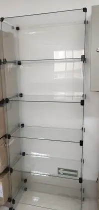 Estante de vidro