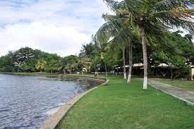 Guarajuba, linda casa em um bonito condomínio tropical - Salvador BA