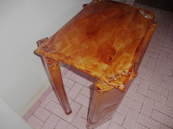 MESA SEMINOVA- R$ 60,00