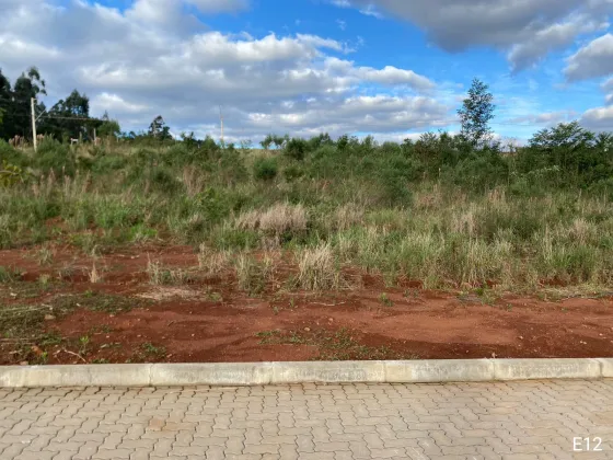 Terrenos no parque do vale financiados direto sem comprovação de renda