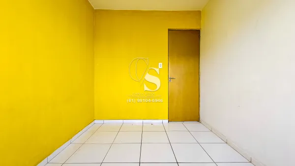 Apartamento reformado de 2 quartos no Guará I