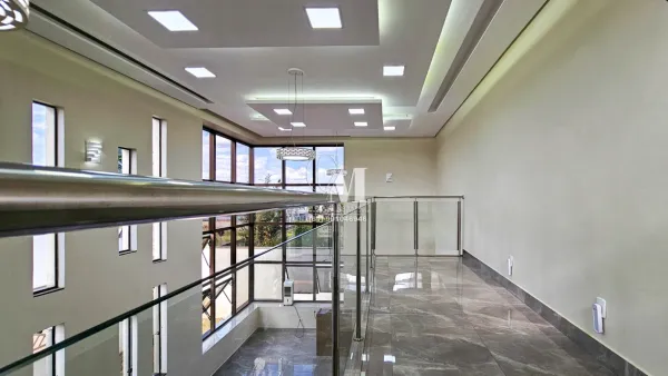 ✨ Imagine morar em uma casa espaçosa no Condomínio Estancia Quintas da Alvorada, no coração do Jardim Botânico, Brasília. ✨