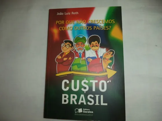VENDE-SE ESSES LIVROS DO ANUNCIO- TUDO POR R$ 50,00