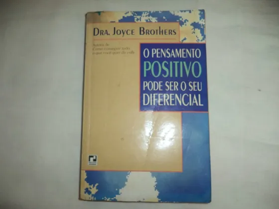 VENDE-SE ESSES LIVROS DO ANUNCIO- TUDO POR R$ 50,00