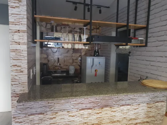 vendo Apartamento amplo quarto e sala mobiliado 2 quadras praia de ponta verde