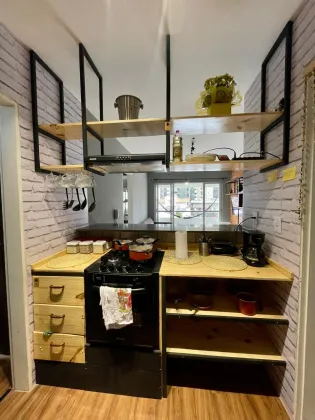 vendo Apartamento amplo quarto e sala mobiliado 2 quadras praia de ponta verde