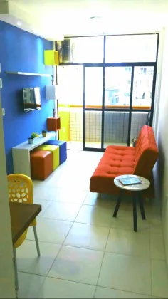 vendo apto quarto e sala mobiliado 2 quadras da praia de Ponta Verde