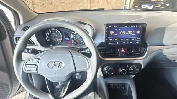 HB20S vision 1.0 2020/2021 com apenas 65.000 km