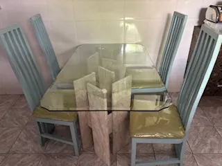 Mesa de jantar Retangular em Mármore c/ Tampo de Vidro