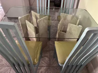 Mesa de jantar Retangular em Mármore c/ Tampo de Vidro